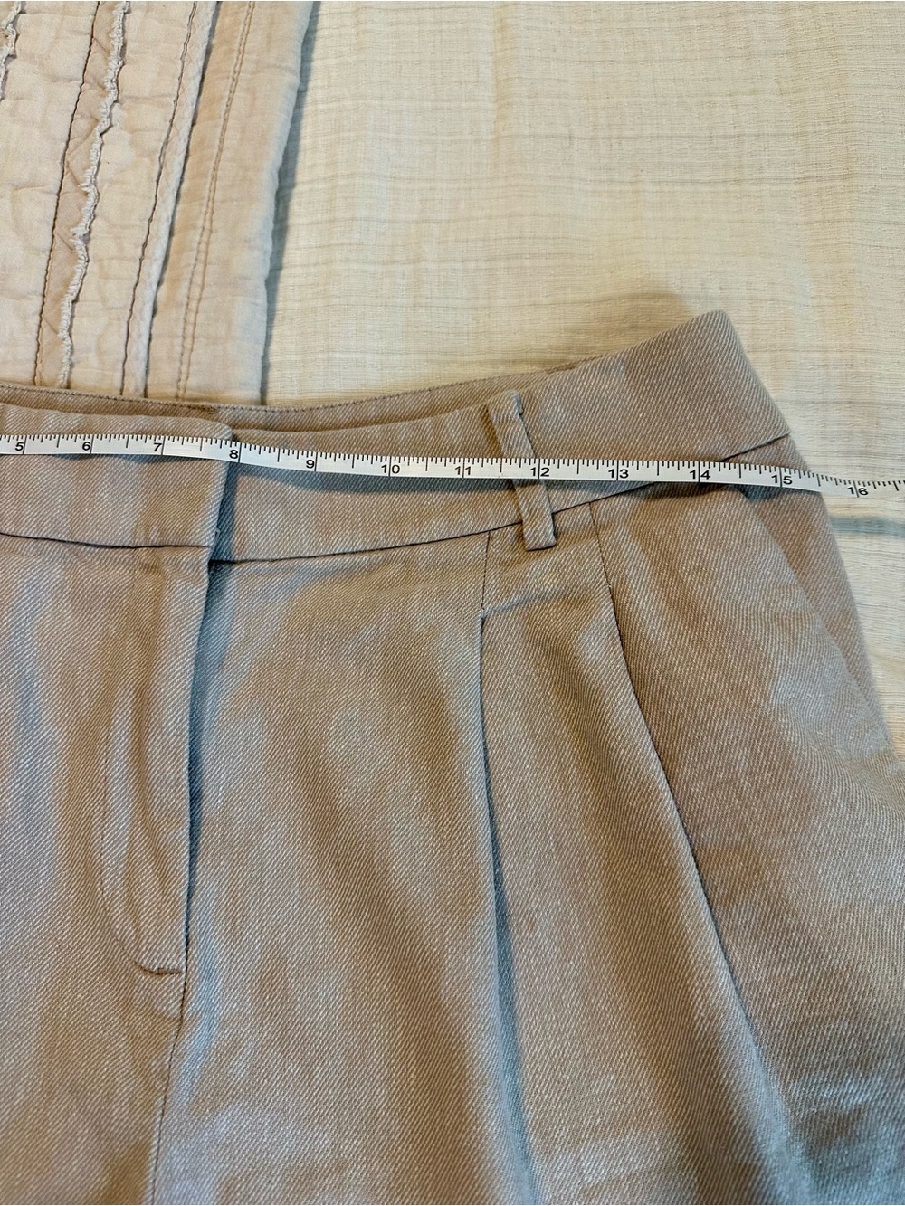 LOFT Beige Pleated Linen-Blend Shorts Women’s Size 4 - Picture 7 of 10